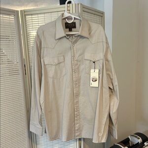 Madison Creek Outfitters Light Tan Long Sleeve Shirt